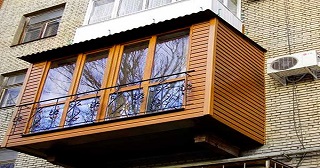 Внешняя отделка балкона Черняховск цена от 1058 руб. м/2.